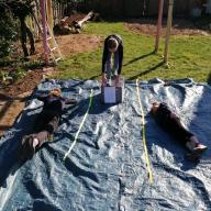 Die 3 Rolkes trainieren im Garten